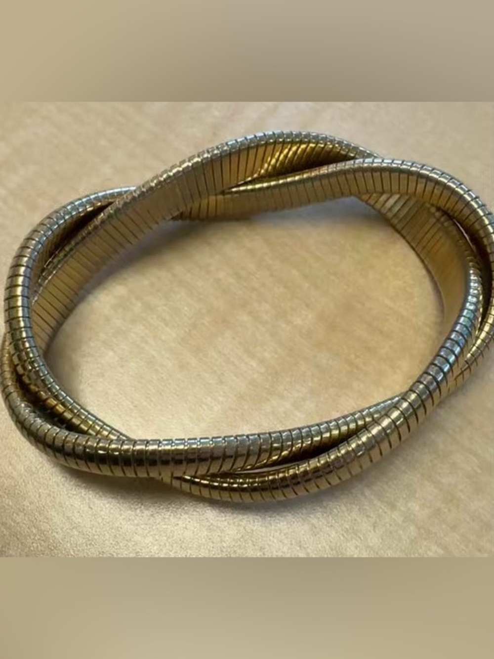 Vintage Gold Tone Intertwined Tubogas Rolling Snake Chain Bracelet